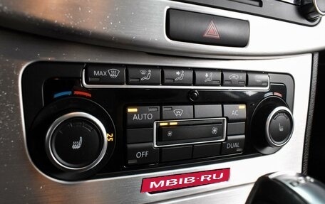 Volkswagen Passat B7, 2011 год, 1 099 000 рублей, 13 фотография