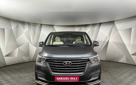 Hyundai H-1 II рестайлинг, 2020 год, 3 098 000 рублей, 7 фотография