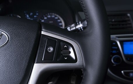 Hyundai Solaris II рестайлинг, 2014 год, 1 050 000 рублей, 17 фотография