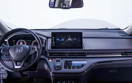 Honda Odyssey IV, 2021 год, 2 370 000 рублей, 4 фотография