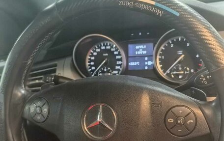 Mercedes-Benz R-Класс, 2010 год, 1 800 000 рублей, 11 фотография