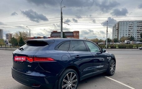 Jaguar F-Pace, 2016 год, 2 450 000 рублей, 3 фотография