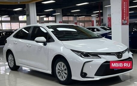 Toyota Corolla, 2021 год, 1 419 000 рублей, 2 фотография