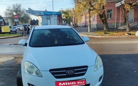 KIA cee'd I рестайлинг, 2009 год, 650 000 рублей, 6 фотография