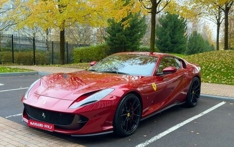 Ferrari 812, 2020 год, 28 500 000 рублей, 1 фотография