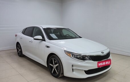 KIA Optima IV, 2015 год, 1 820 000 рублей, 3 фотография
