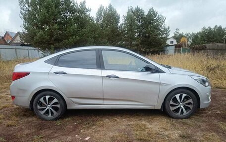 Hyundai Solaris II рестайлинг, 2015 год, 490 000 рублей, 6 фотография