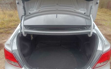 Hyundai Solaris II рестайлинг, 2015 год, 490 000 рублей, 14 фотография