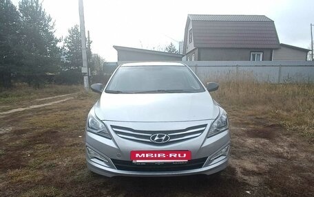 Hyundai Solaris II рестайлинг, 2015 год, 490 000 рублей, 8 фотография