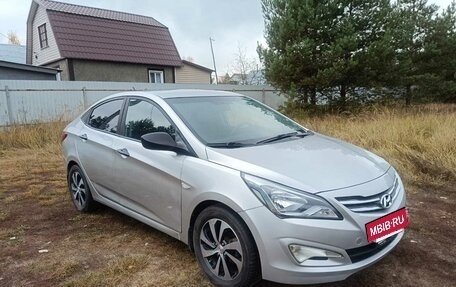 Hyundai Solaris II рестайлинг, 2015 год, 490 000 рублей, 7 фотография