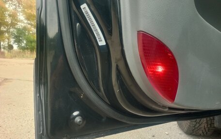 Hyundai Santa Fe III рестайлинг, 2001 год, 560 000 рублей, 23 фотография