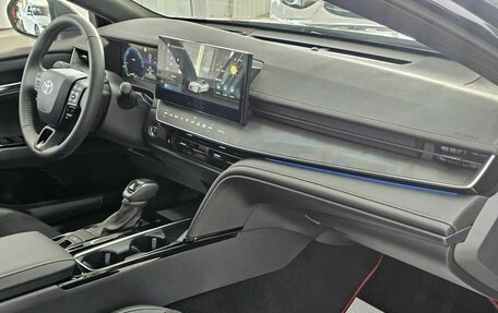 Toyota Camry, 2025 год, 4 680 000 рублей, 24 фотография