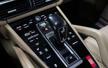 Porsche Cayenne III, 2019 год, 5 898 000 рублей, 18 фотография