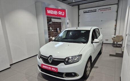 Renault Sandero II рестайлинг, 2017 год, 899 000 рублей, 1 фотография