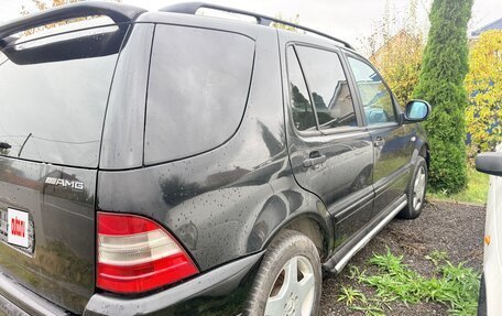 Mercedes-Benz M-Класс, 1998 год, 320 000 рублей, 1 фотография