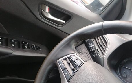 Hyundai Solaris II рестайлинг, 2017 год, 850 000 рублей, 8 фотография