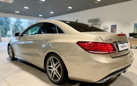 Mercedes-Benz E-Класс, 2014 год, 2 100 000 рублей, 5 фотография