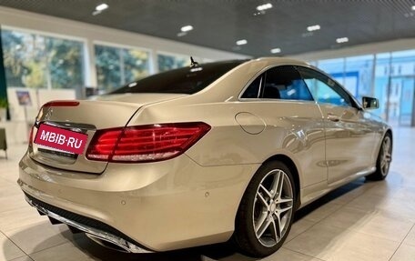 Mercedes-Benz E-Класс, 2014 год, 2 100 000 рублей, 7 фотография