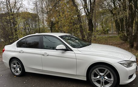 BMW 3 серия, 2014 год, 1 200 000 рублей, 8 фотография