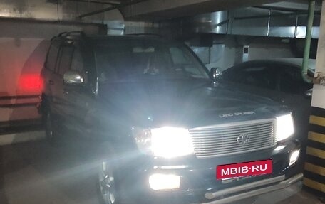 Toyota Land Cruiser 100 рестайлинг 2, 2002 год, 2 600 000 рублей, 25 фотография