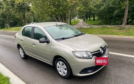 Renault Logan II, 2015 год, 620 000 рублей, 3 фотография