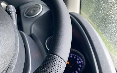 Renault Logan II, 2015 год, 620 000 рублей, 13 фотография