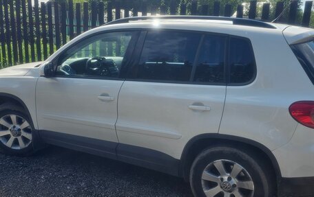 Volkswagen Tiguan I, 2008 год, 1 070 000 рублей, 2 фотография