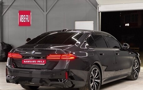 BMW 5 серия, 2023 год, 7 750 000 рублей, 6 фотография