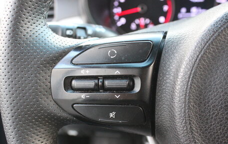 KIA Rio IV, 2018 год, 1 437 000 рублей, 19 фотография