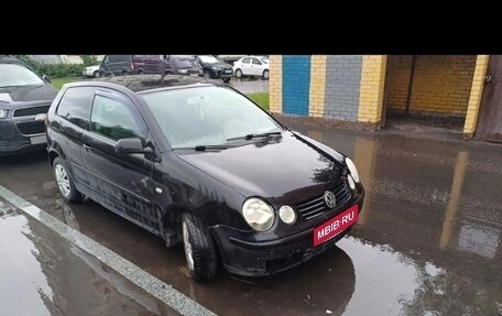 Volkswagen Polo IV рестайлинг, 2003 год, 235 000 рублей, 1 фотография