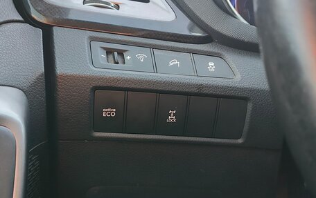 Hyundai Santa Fe III рестайлинг, 2013 год, 1 980 000 рублей, 14 фотография