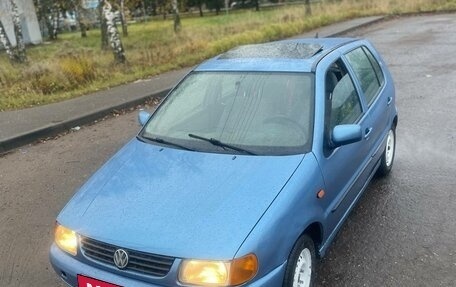 Volkswagen Polo III рестайлинг, 1995 год, 155 000 рублей, 3 фотография