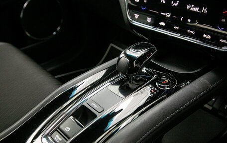 Honda Vezel, 2018 год, 1 698 000 рублей, 11 фотография