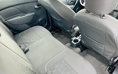 Renault Logan II, 2019 год, 699 000 рублей, 10 фотография