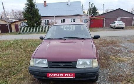 ИЖ 2126 «Ода», 2005 год, 260 000 рублей, 2 фотография