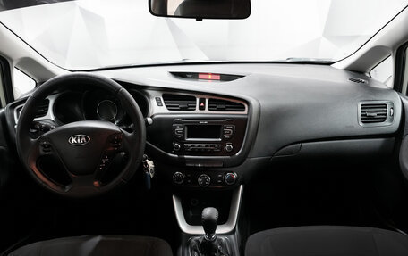 KIA cee'd III, 2013 год, 1 046 000 рублей, 10 фотография