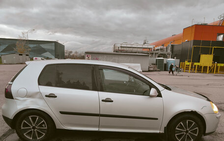 Volkswagen Golf V, 2003 год, 4 300 000 рублей, 4 фотография