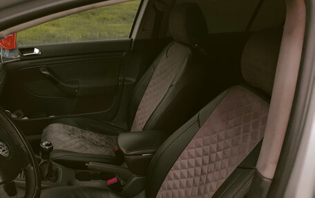 Volkswagen Golf V, 2003 год, 4 300 000 рублей, 9 фотография