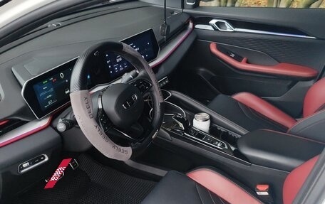 Geely Coolray I, 2023 год, 2 050 000 рублей, 6 фотография