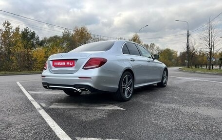 Mercedes-Benz E-Класс, 2018 год, 3 500 000 рублей, 6 фотография