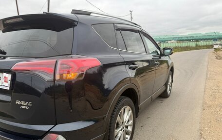 Toyota RAV4, 2018 год, 9 фотография