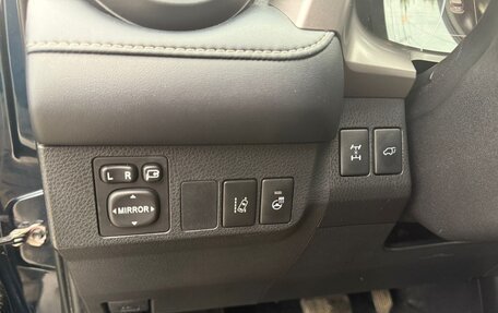 Toyota RAV4, 2018 год, 16 фотография