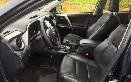 Toyota RAV4, 2018 год, 12 фотография