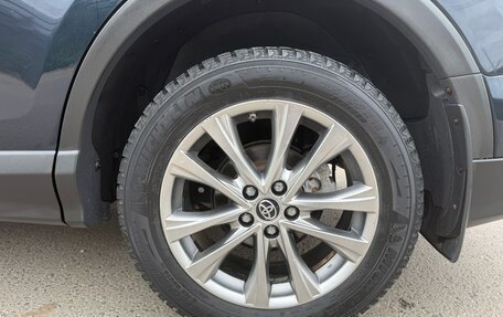 Toyota RAV4, 2018 год, 19 фотография