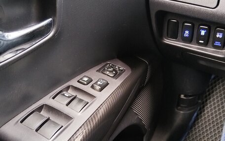 Mitsubishi Outlander III рестайлинг 3, 2012 год, 1 420 000 рублей, 12 фотография