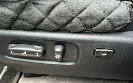 Toyota Land Cruiser 200, 2013 год, 4 100 000 рублей, 11 фотография