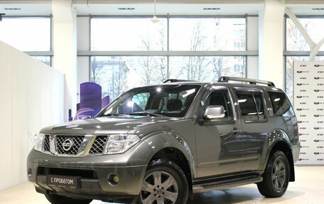 Nissan Pathfinder, 2007 год, 990 000 рублей, 1 фотография