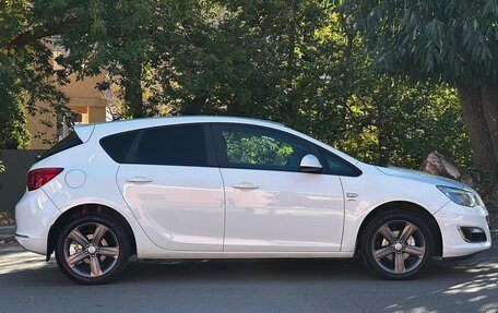 Opel Astra J, 2014 год, 795 000 рублей, 17 фотография