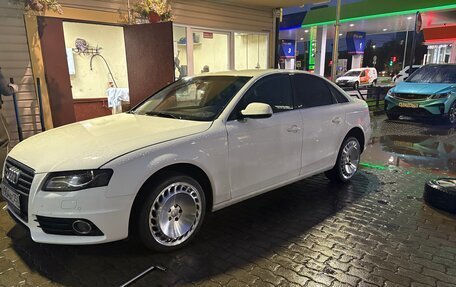 Audi A4, 2010 год, 1 300 000 рублей, 4 фотография