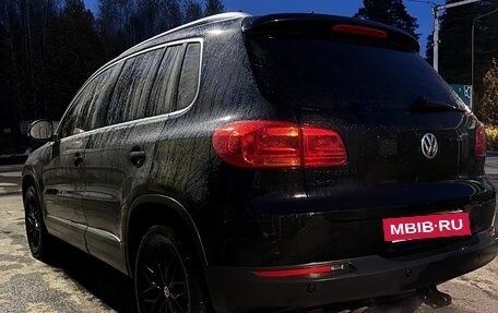 Volkswagen Tiguan I, 2011 год, 1 750 000 рублей, 10 фотография